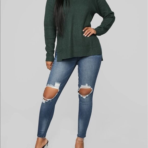 New with tags Fashion Nova Walk of Fame Ankle Jeans, medium wash, size 9 - Picture 3 of 7